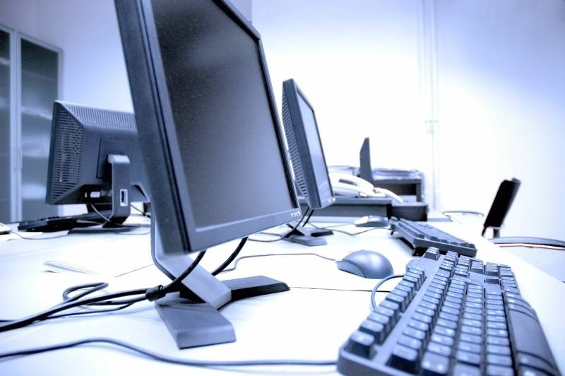 Vente et l'installation de postes fixes pour les experts comptables à Marseille